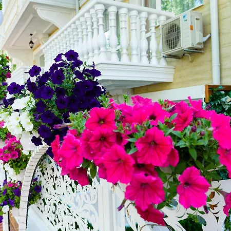 Sweet Homes 6 * Slantchev Briag