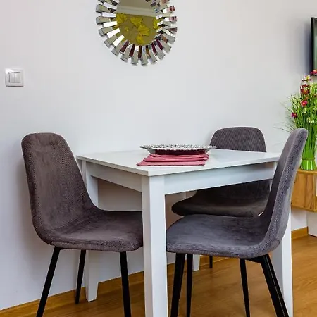 Sweet Homes 6 * Slăntjev Brjag