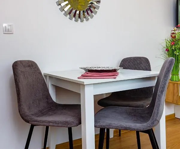 Sweet Homes 6 * Slantchev Briag