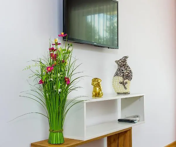 Sweet Homes 6 * Slantchev Briag