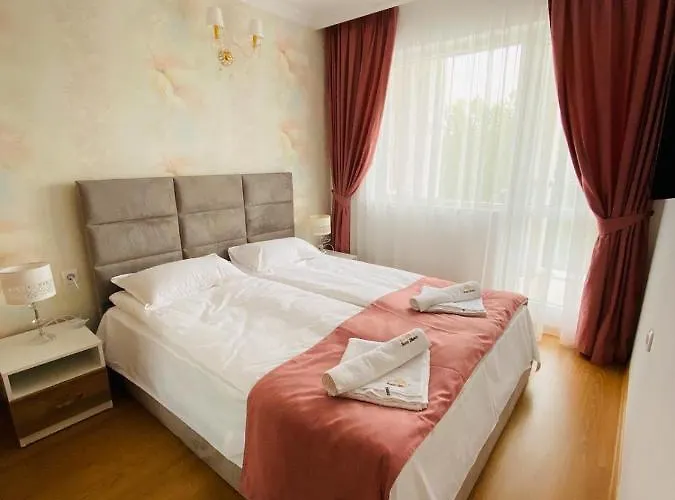 Sweet Homes 6 ساني بيتش